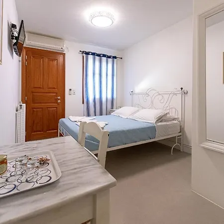 Anemoesa Batsi (Andros)