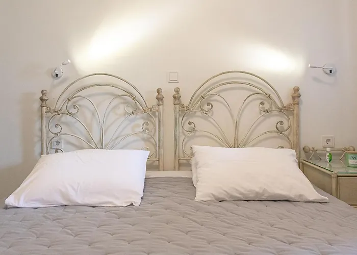 アパート Anemoesa