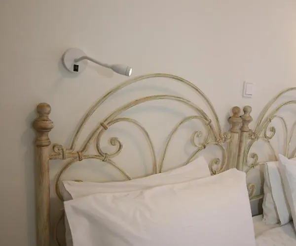 アパート Anemoesa